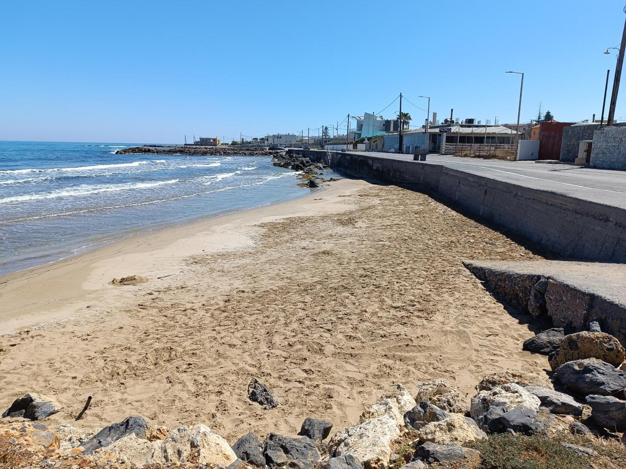 Niros Beachfront Aparthotel Kokkini Hani Dış mekan fotoğraf