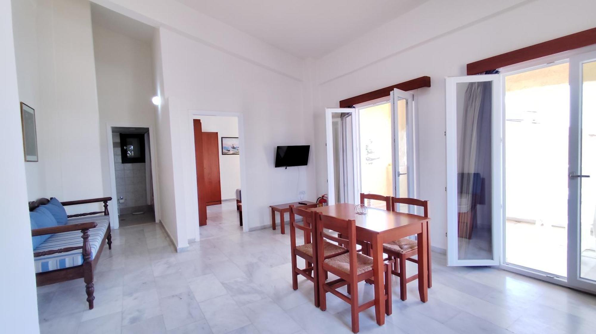 Niros Beachfront Aparthotel Kokkini Hani Dış mekan fotoğraf