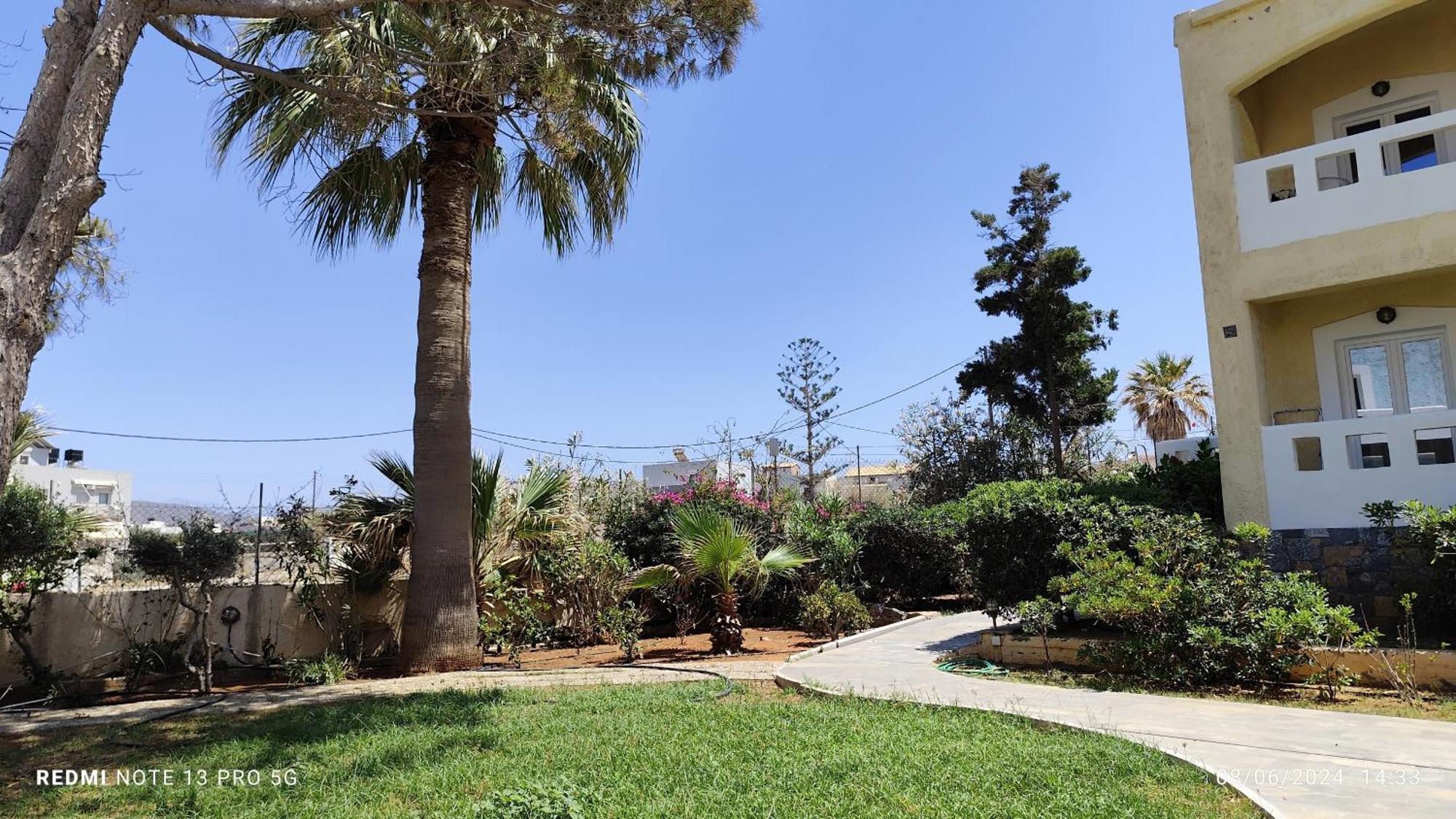 Niros Beachfront Aparthotel Kokkini Hani Dış mekan fotoğraf
