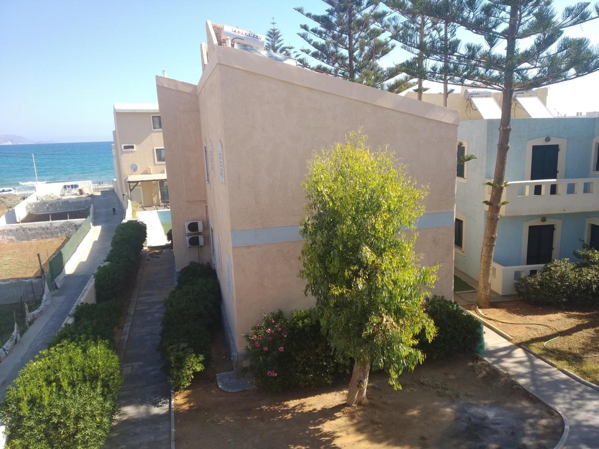 Niros Beachfront Aparthotel Kokkini Hani Dış mekan fotoğraf